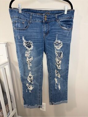 Rue21 Distressed Light Blue Boyfriend capri